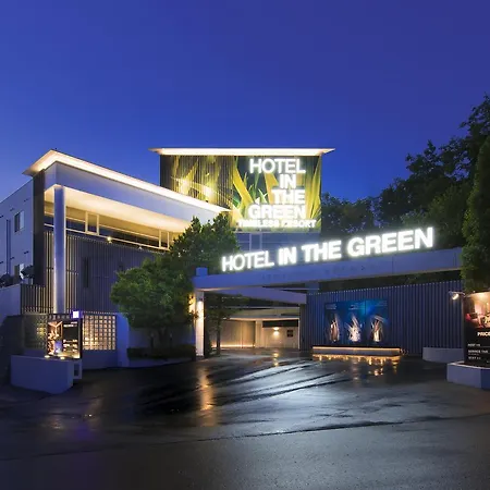 In The Green Hakodate (Adults Only)